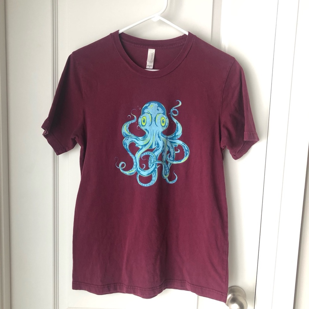 Octopus Graphic Tee (M)